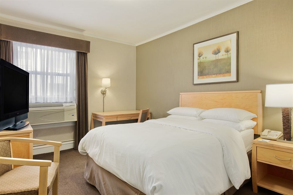 Hotel Versey Chicago Lincoln Park Экстерьер фото